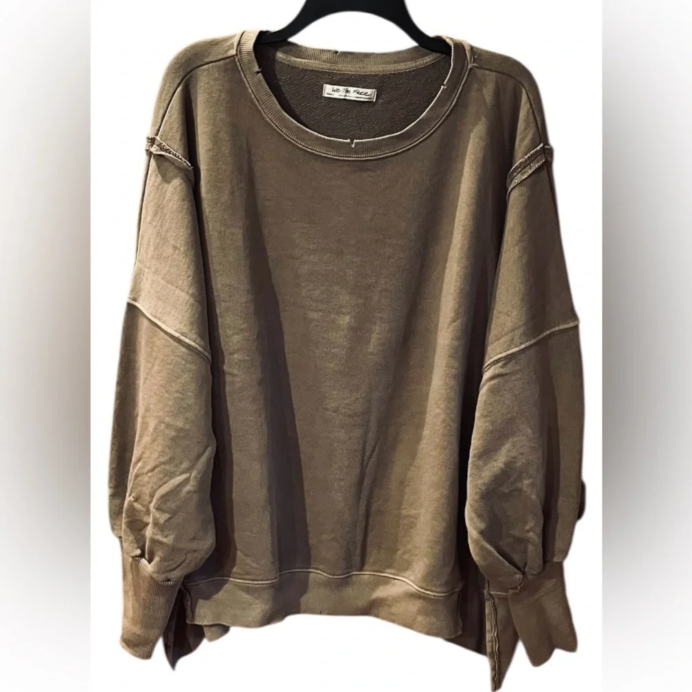 NWOT Free People Camden Sweatshirt
